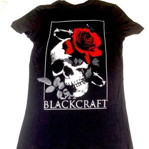 Black Craft Black TShirt🖤🌹